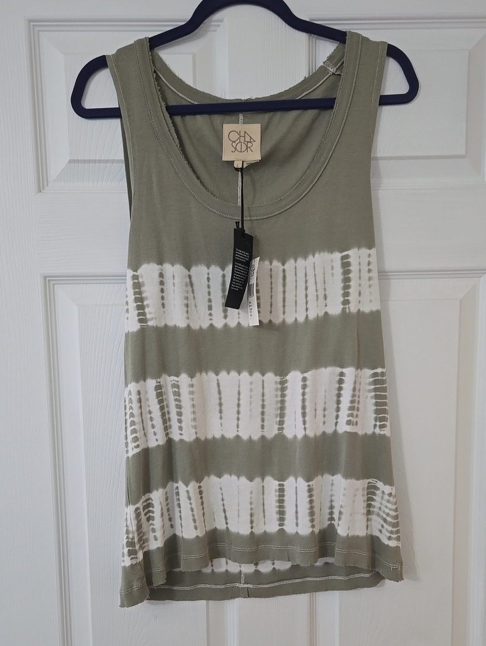 NWT Chaser Olive Green & White Tie-Dye Scoop Tank